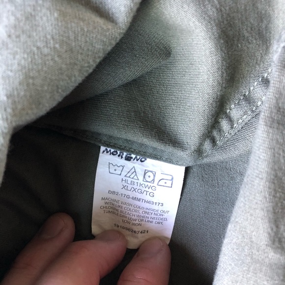 Wrangler Long-Sleeve Button Down - Picture 4 of 4